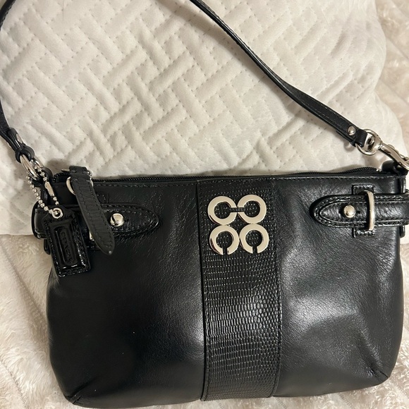 Coach Collette Black Leather Shoulder Bag - Picture 3 of 5